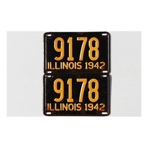 1942 Illinois License Plates Pair #9178