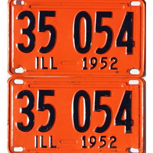 1952 Illinois License Plates Pair #35054