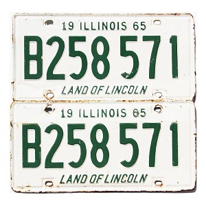1965 Illinois Truck License Plates Pair #B258571