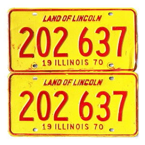 1970 Illinois License Plates Pair #202637