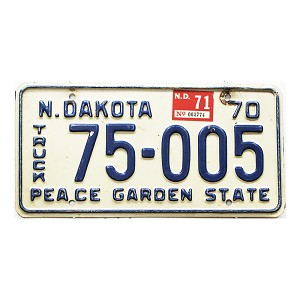 1971 North Dakota Truck License Plate #75005