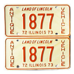 1972 Illinois Antique Vehicle License Plates Pair #1877