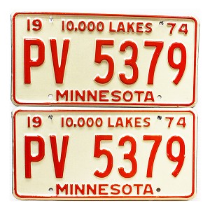 1974 Minnesota License Plates Pair #PV5379
