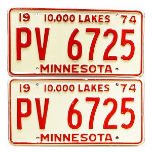 1974 Minnesota License Plates Pair #PV6725