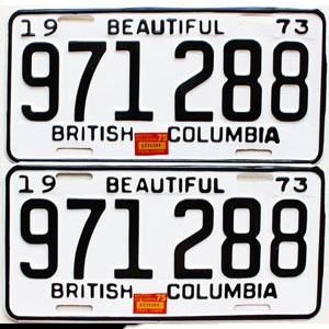1975 British Columbia Truck License Plates Pair #971288