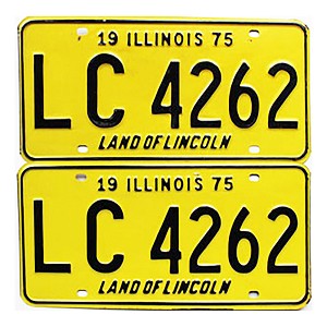 1975 Illinois License Plates Pair #LC4262