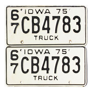 1975 Iowa Truck License Plates Pair #CB4783