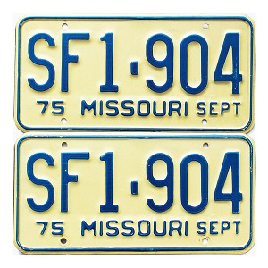 1975 Missouri License Plates Pair #SF1904