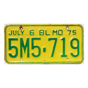 1975 Missouri Truck License Plate #5M5719