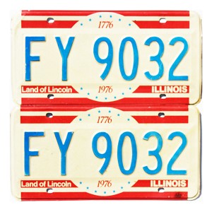 1976 Illinois Bicentennial License Plates Pair #FY9032