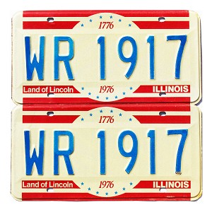 1976 Illinois Bicentennial License Plates Pair #WR1917