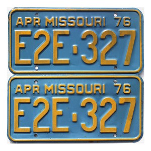 1976 Missouri License Plates Pair #E2E327