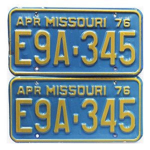 1976 Missouri License Plates Pair #E9A345