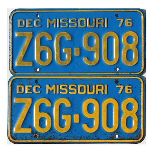 1976 Missouri License Plates Pair #Z6G908