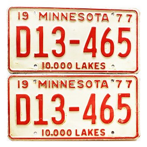 1977 Minnesota Dealer License Plates Pair #D13465