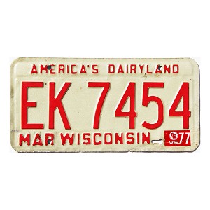 1977 Wisconsin License Plate #EK7454