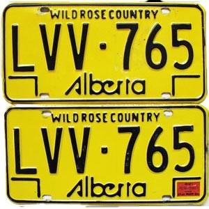 1980 Alberta License Plates Pair #LVV765