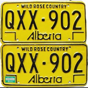 1984 Alberta License Plates Pair #QXX902