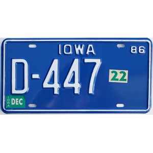 1986 Iowa Dealer License Plate #D447