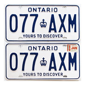 1989 Ontario License Plates Pair #077AXM