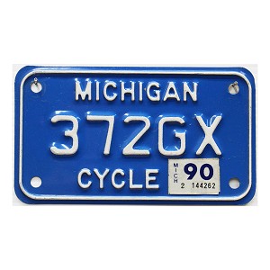 1990 Michigan Motorcycle License Plate #372GX