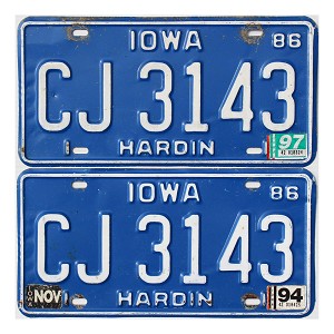 1997 Iowa Truck License Plates Pair #CJ3143