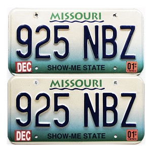 2001 Missouri License Plates Pair #925NBZ