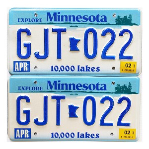 2002 Minnesota License Plates Pair #GJT022