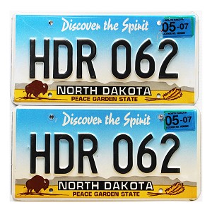 2007 North Dakota License Plates Pair #HDR062