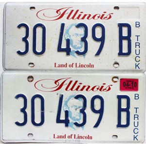2010 Illinois Truck License Plates Pair #30439B