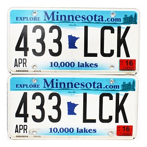 2016 Minnesota License Plates Pair #433LCK