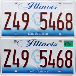 2017 Illinois License Plates Pair #Z495468