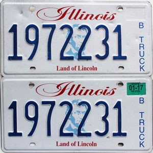 2017 Illinois Truck License Plates Pair #1972231