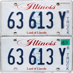 2017 Illinois Truck License Plates Pair #63613Y