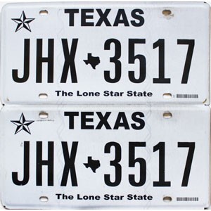 2018 Texas License Plates Pair #JHX3517
