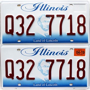 2019 Illinois License Plates Pair #Q327718
