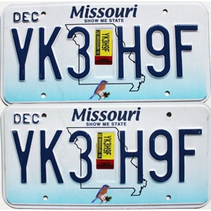 2019 Missouri License Plates Pair #YK3H9F