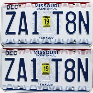 2019 Missouri License Plates Pair #ZA1T8N