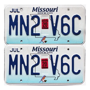 2020 Missouri License Plates Pair #MN2V6C