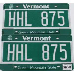 2020 Vermont License Plates Pair #HHL875