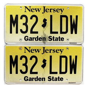 2021 New Jersey License Plates Pair #M32LDW