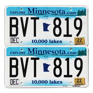 2022 Minnesota License Plates Pair #BVT819