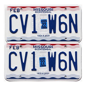 2022 Missouri License Plates Pair #CV1W6N